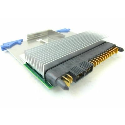 8205-E6C 8205-E6DのためのIBM 00E7160 AcBel VRA004-030G VRMプロセッサの電圧安定器モジュール2B50